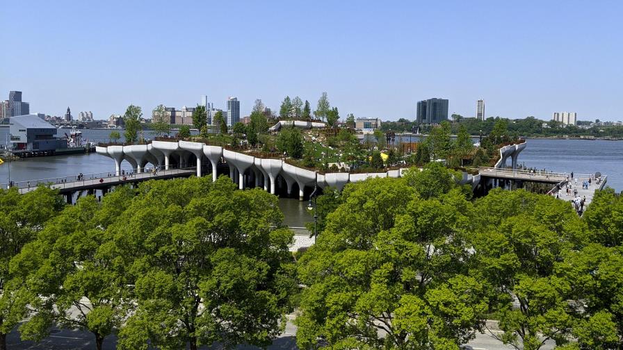 Parque flotante sobre el río Hudson, nuevo atractivo de NY