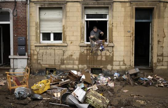 Cifra de muertos por inundaciones en Europa rebasa los 160