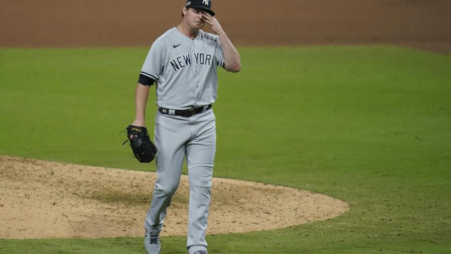 Yanquis ejercerán opción con Britton; no con Gardner ni Happ