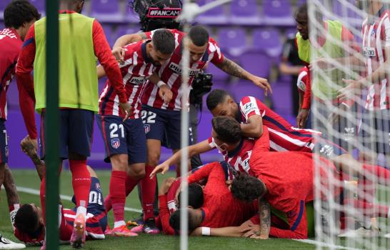 En Suárez, Simeone encontró la última pieza para el título