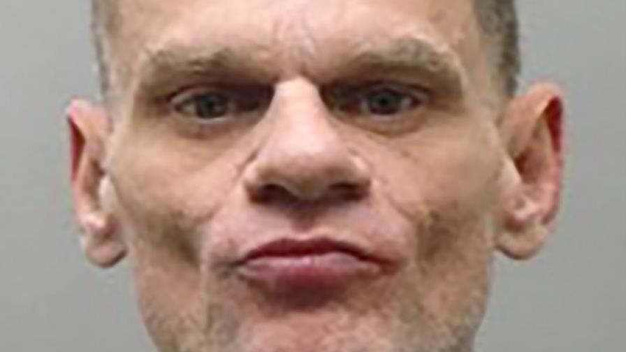 Missouri: acusan de terrorismo a hombre disfrazado de Guasón Missouri: acusan de terrorismo a hombre disfrazado de Guasón