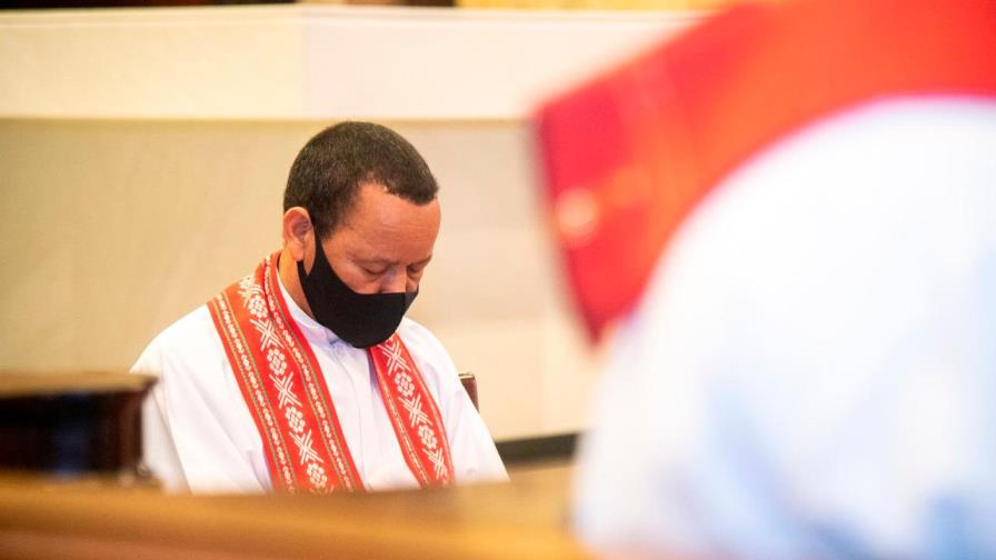 Iglesia católica critica a funcionarios y degradación social en Sermón de las Siete Palabras