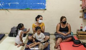 Huracán Delta entra en Golfo de México tras azotar Yucatán