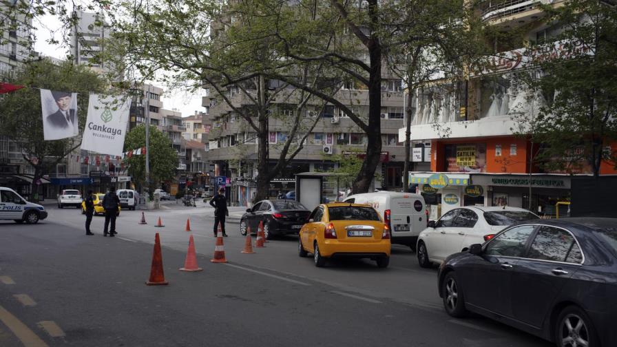 Aficionados ingleses esperan viajar a final de Champions