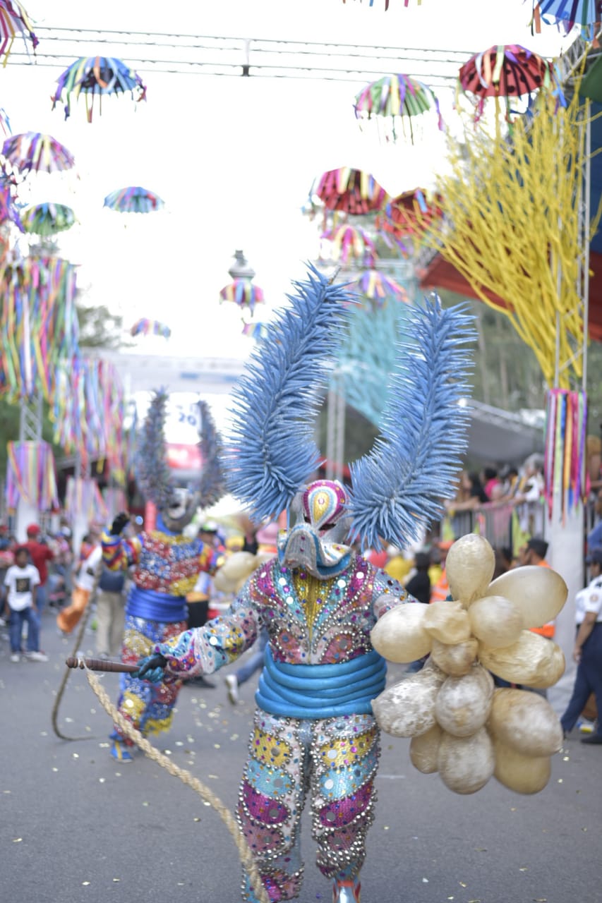 Los lechones de la Joya, personaje obligado en el desfile de carnaval en Santiago de los Caballeros.