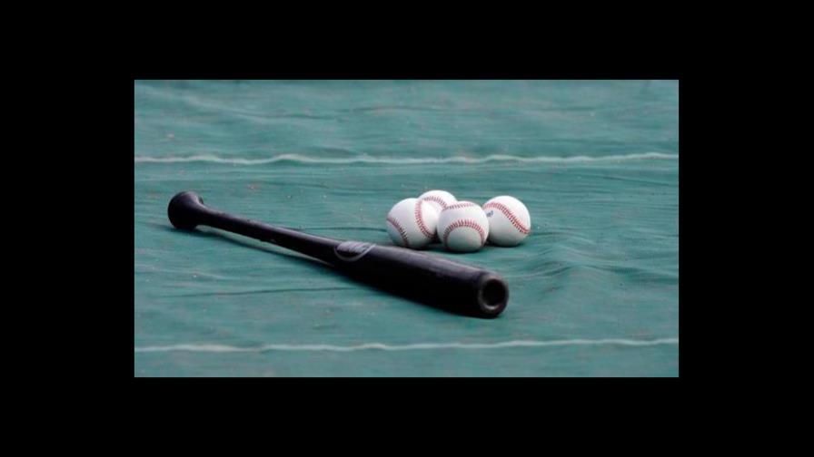 Si las figuras no aceptan recortes salariales peligra temporada de béisbol Si las figuras no aceptan recortes salariales peligra temporada de béisbol