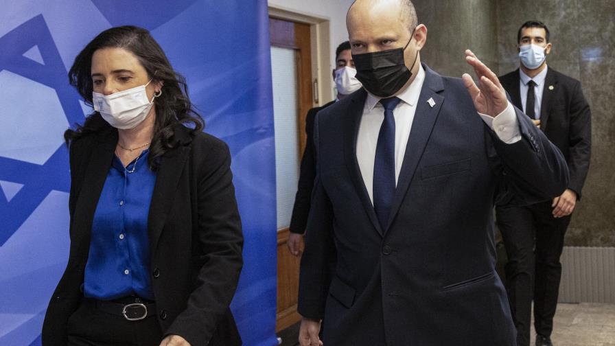 Bennett hace visita histórica a Emiratos Árabes Unidos