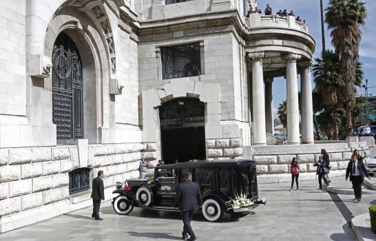 México rinde homenaje a José José en Bellas Artes