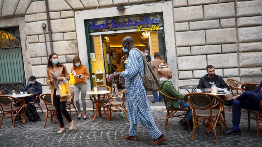 Italia: Protestas contra confinamiento se tornan violentas