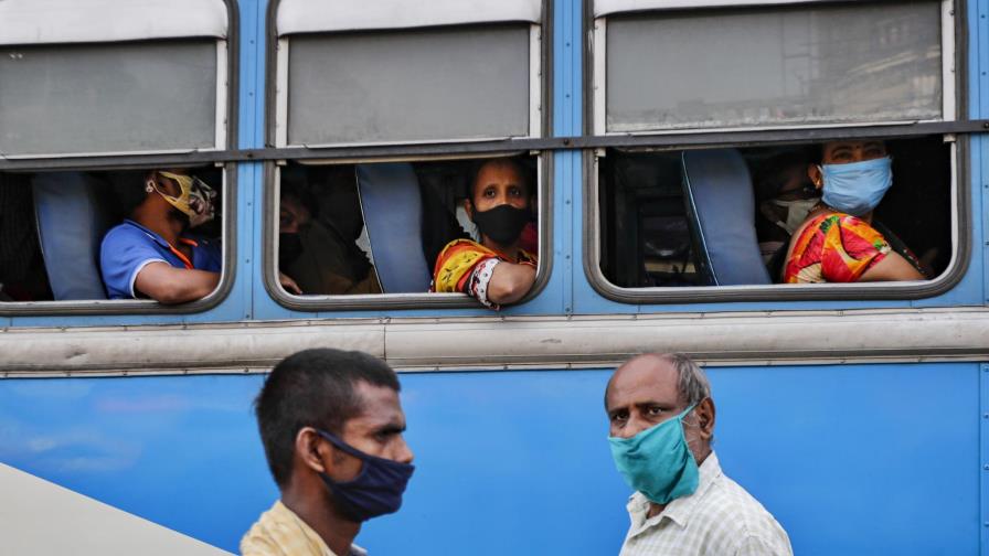 India se acerca a las 100.000 muertes por COVID-19