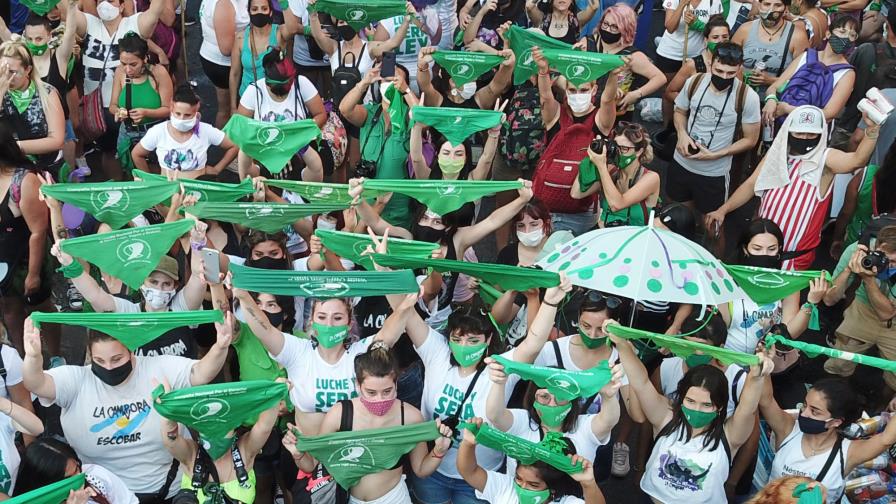 Argentina legaliza el aborto tras voto del Senado Argentina legaliza el aborto tras voto del Senado