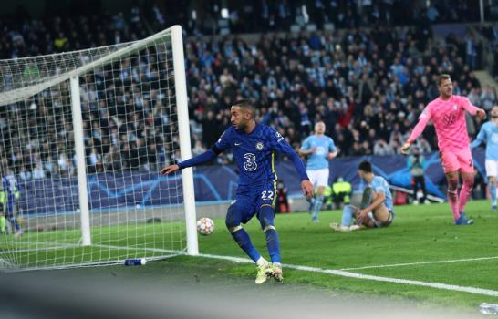 Barcelona gana en Kiev y eleva aspiraciones en Champions