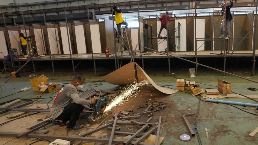 Tailandia prepara un hospital en el aeropuerto