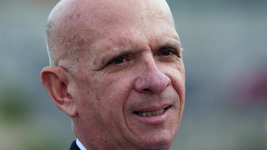 España aplaza la extradición de exespía venezolano a EEUU