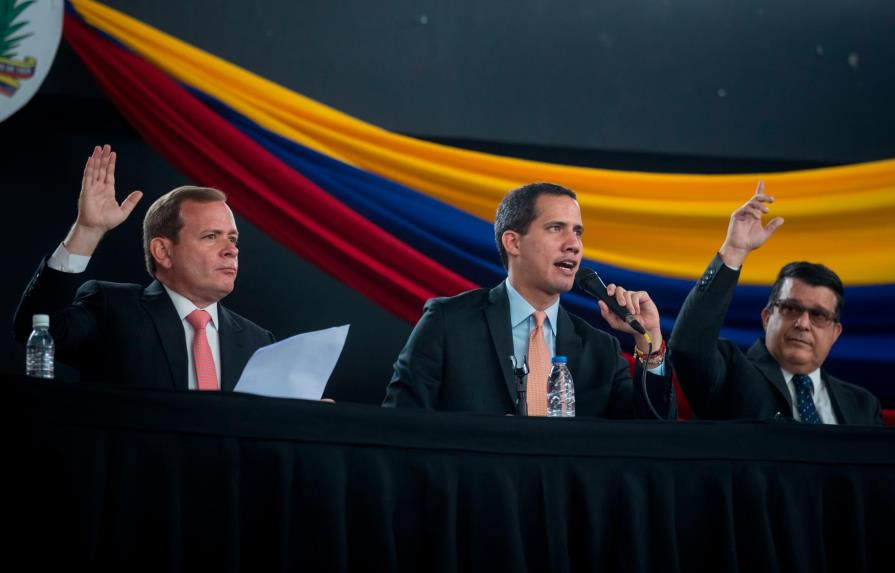 Eurocámara reitera reconocimiento de Guaidó y condena que se evitara reunión