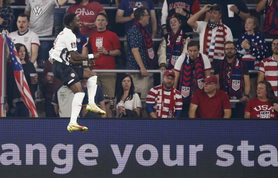EEUU recibe gol de vestuario pero vence a Costa Rica
