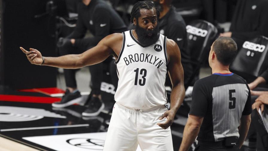 Harden consigue 25 puntos y 17 asistencias; Nets ganan
