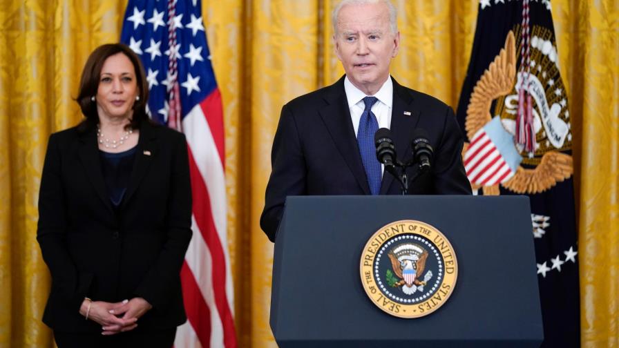 Biden ordena mitigar riesgo financiero por clima para EEUU