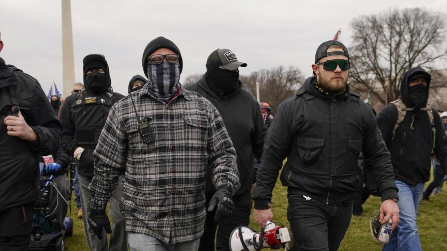 Fiscales: Proud Boys y Oath Keepers planearon toma Congreso