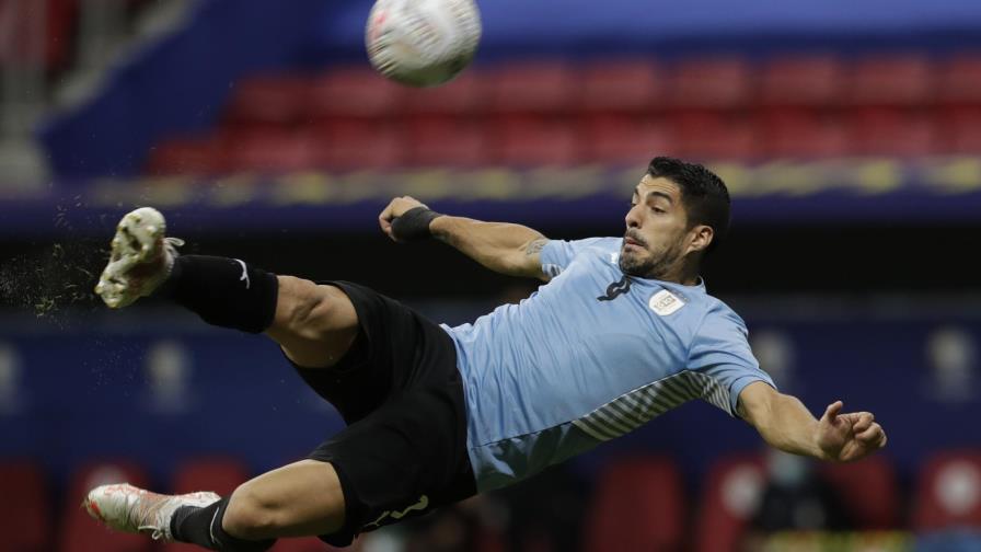 Uruguay busca curar sequía de gol ante enturbiado Chile Uruguay busca curar sequía de gol ante enturbiado Chile