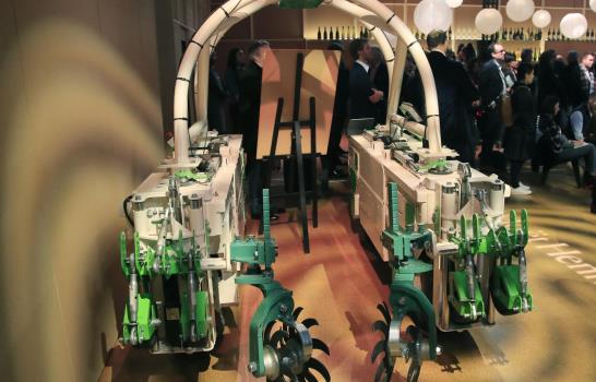 Industria vitivinícola francesa realiza gran feria en París Industria vitivinícola francesa realiza gran feria en París