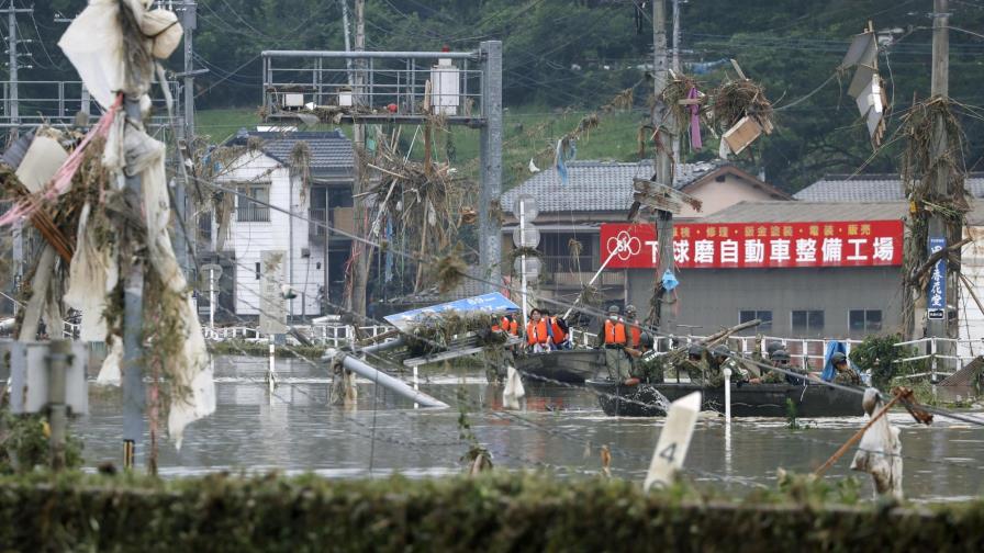 Fuertes aguaceros dejan unos 20 muertos en Japón