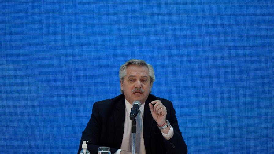 Argentina: la crisis, el default y la reestructuración de la deuda Argentina: la crisis, el default y la reestructuración de la deuda