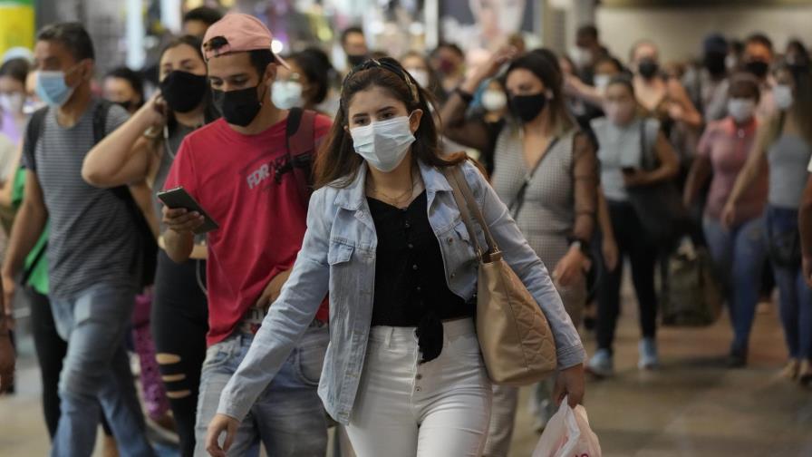 Brasil exigirá cuarentena a viajeros no vacunados