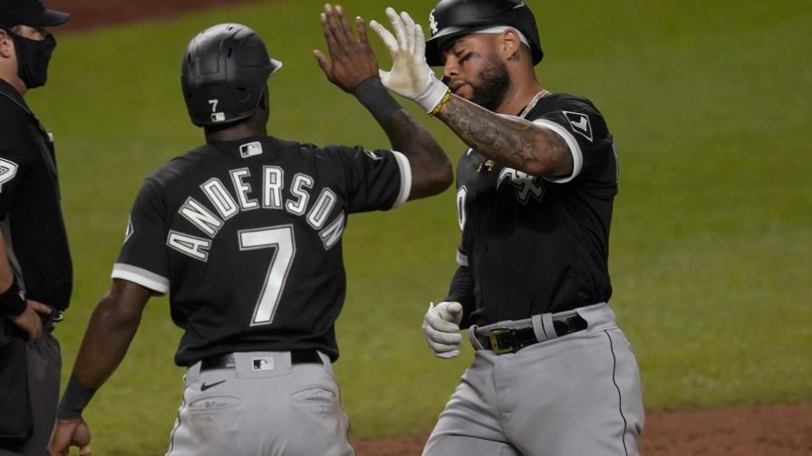 Abreu extiende racha de hits, Medias Blancas se imponen