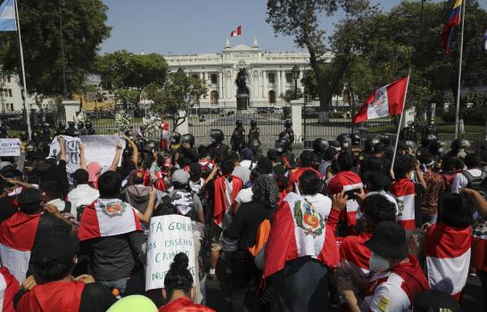 Congreso nombra a quien será nuevo presidente de Perú