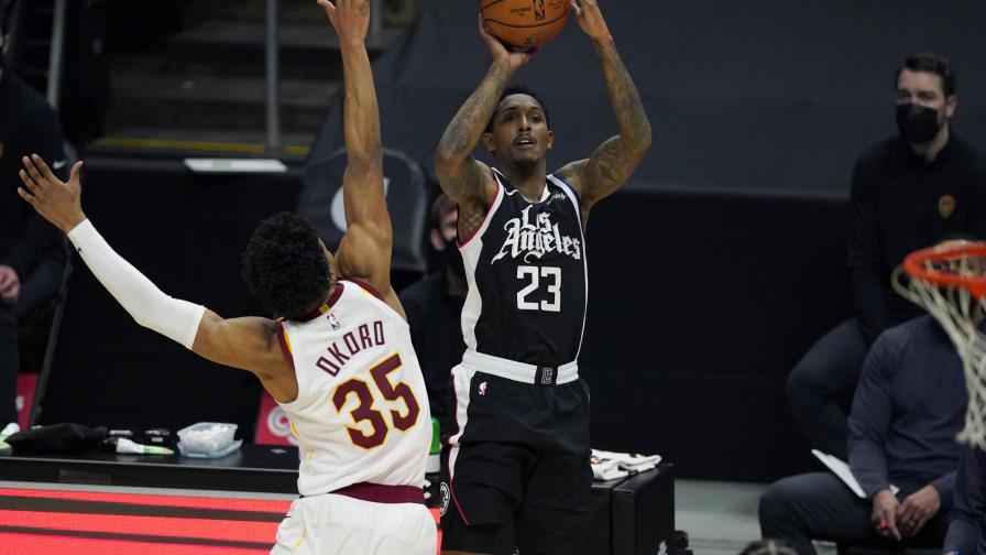 Williams lidera a Clippers con 30 puntos ante los Cavaliers