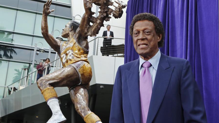 Falleció Elgin Baylor, leyenda de los Lakers