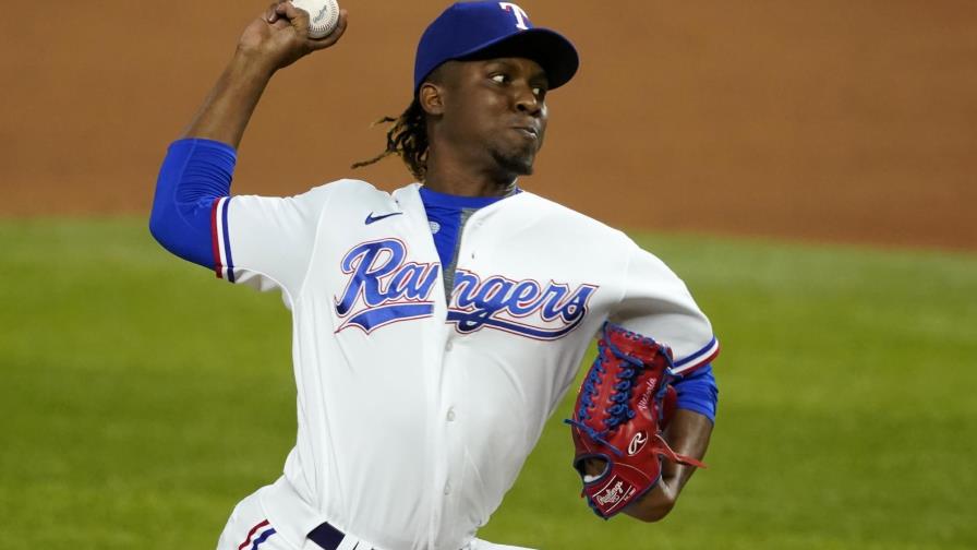 Marineros adquieren a Rafael Montero en canje con Rangers