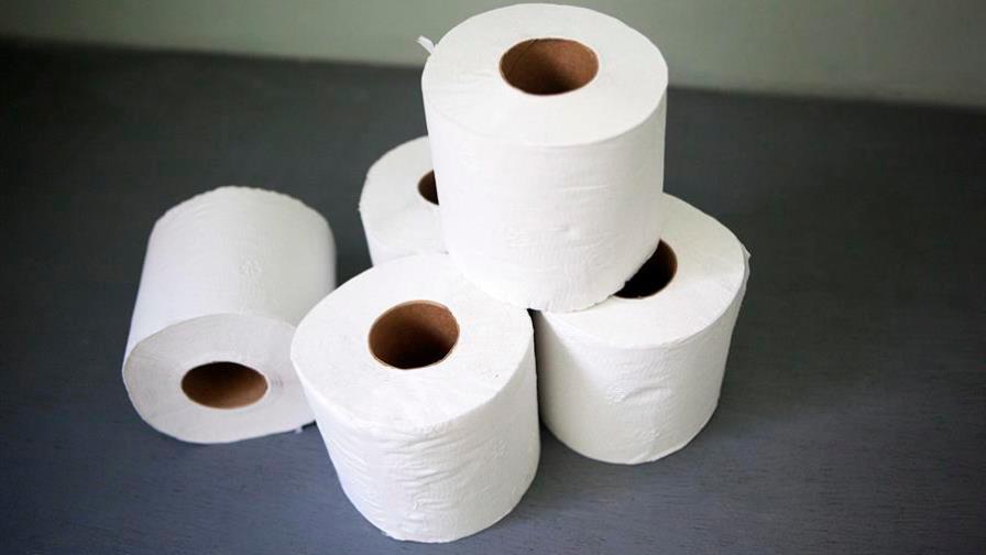 El sentimiento de amenaza ante la covid-19 llevó a almacenar papel higiénico El sentimiento de amenaza ante la covid-19 llevó a almacenar papel higiénico