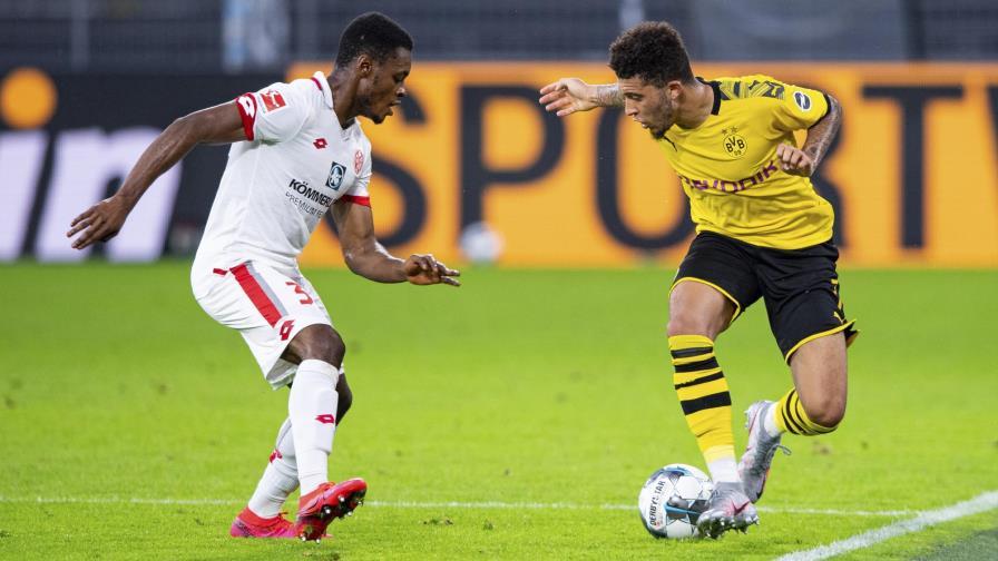 Club Mainz recibe apoyo de aficionados tras polémica racista