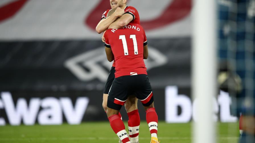 Southampton, líder en Inglaterra por 1ra vez en 32 años
