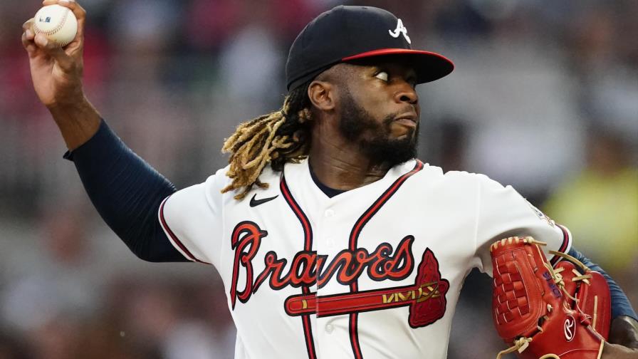 Freeman y Toussaint llevan a Bravos a triunfo ante Padres