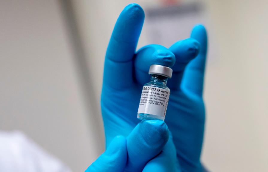 Más del 19 % de los salvadoreños completa vacunación contra la covid-19