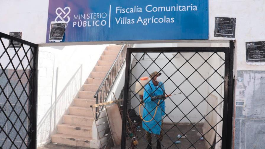 Realizan jornadas de desinfección en fiscalías comunitarias de la capital para prevenir expansión del COVID-19