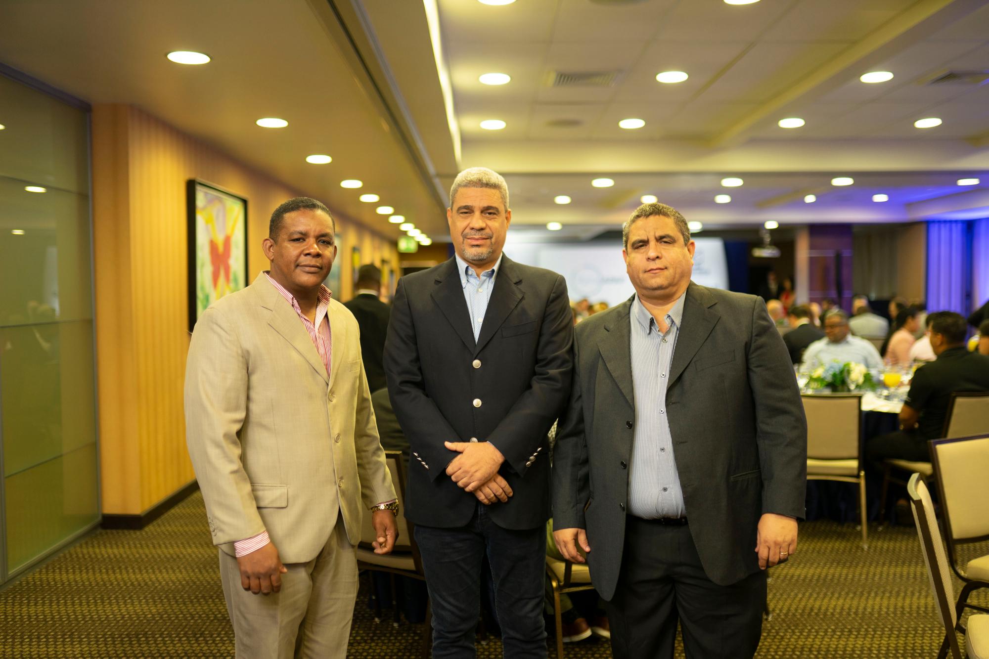 Roberto Altagracia, José Miguel Peña y Jesús Manuel Fernández.