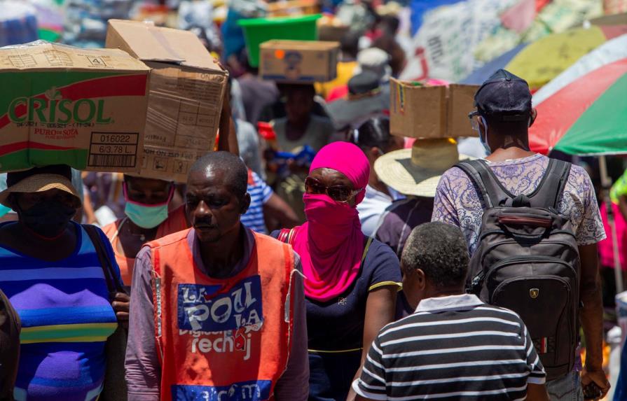 Avance del coronavirus en RD es peligroso para Haití, según experto