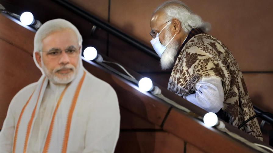 India: Renuncian 12 ministros ante reestructura del gabinete