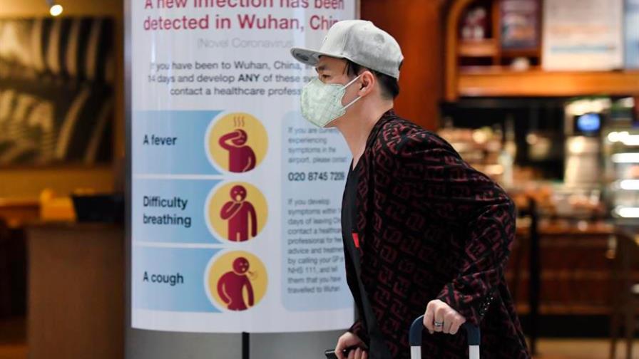 China trabaja contra reloj para contener virus, que deja al menos 26 muertos