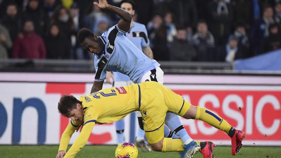 Lazio se atasca 3ro en la Serie A al empatar 0-0 con Verona
