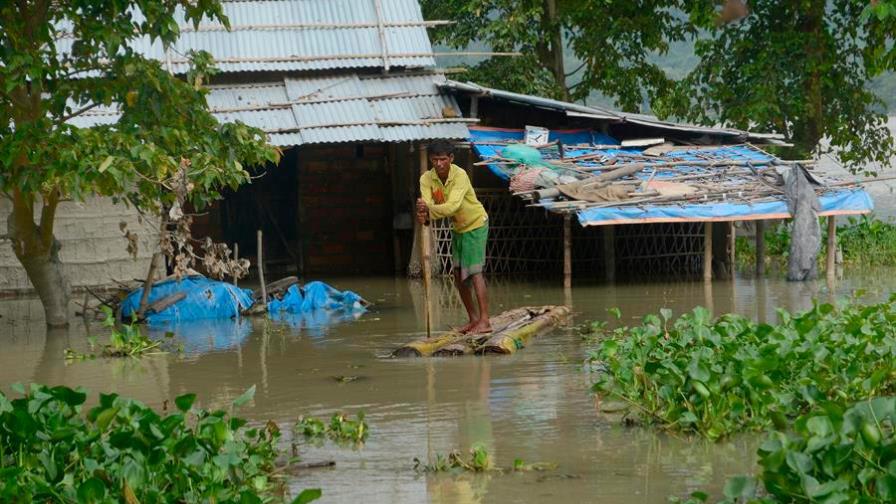 Lluvias dejan 93 muertos y 2,8 millones de afectados en el noreste de India