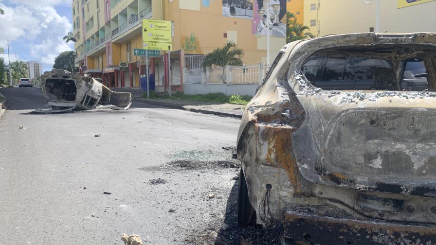 Cierran escuelas por protestas por COVID en isla Guadalupe