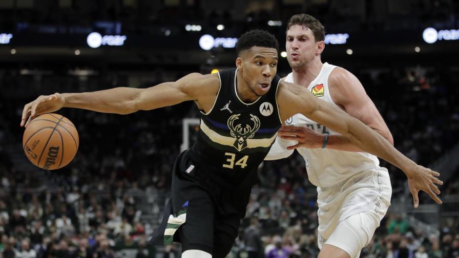Bucks superan a Thunder, que aprieta al final