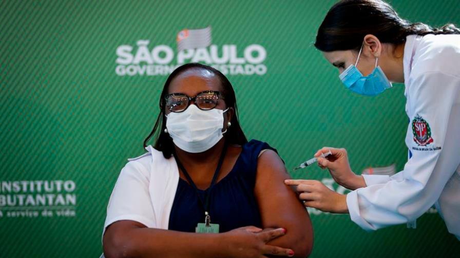 La inmunidad a la infección por SARS-CoV-2 dura al menos seis meses