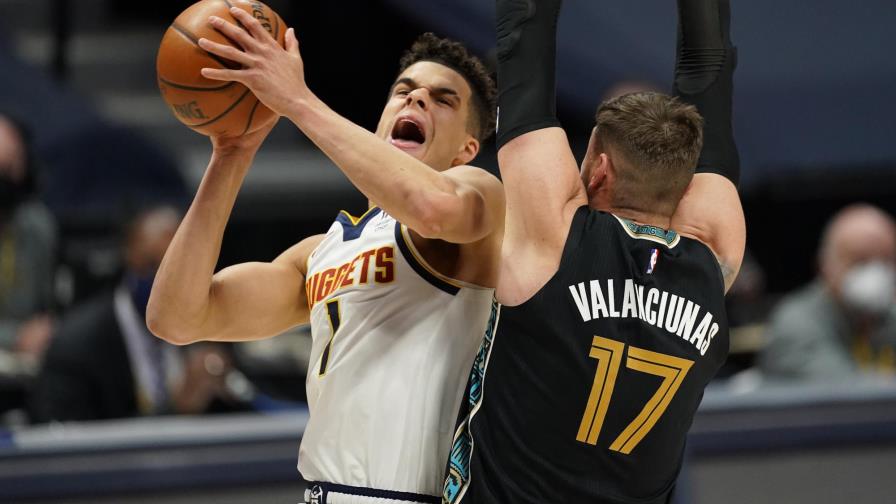 Porter anota 31 puntos, Nuggets arrollan a Grizzlies 120-96