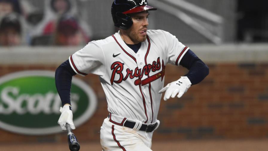 Con jonrón y remolcada de Freeman, Bravos ganan 7-4 a Rays